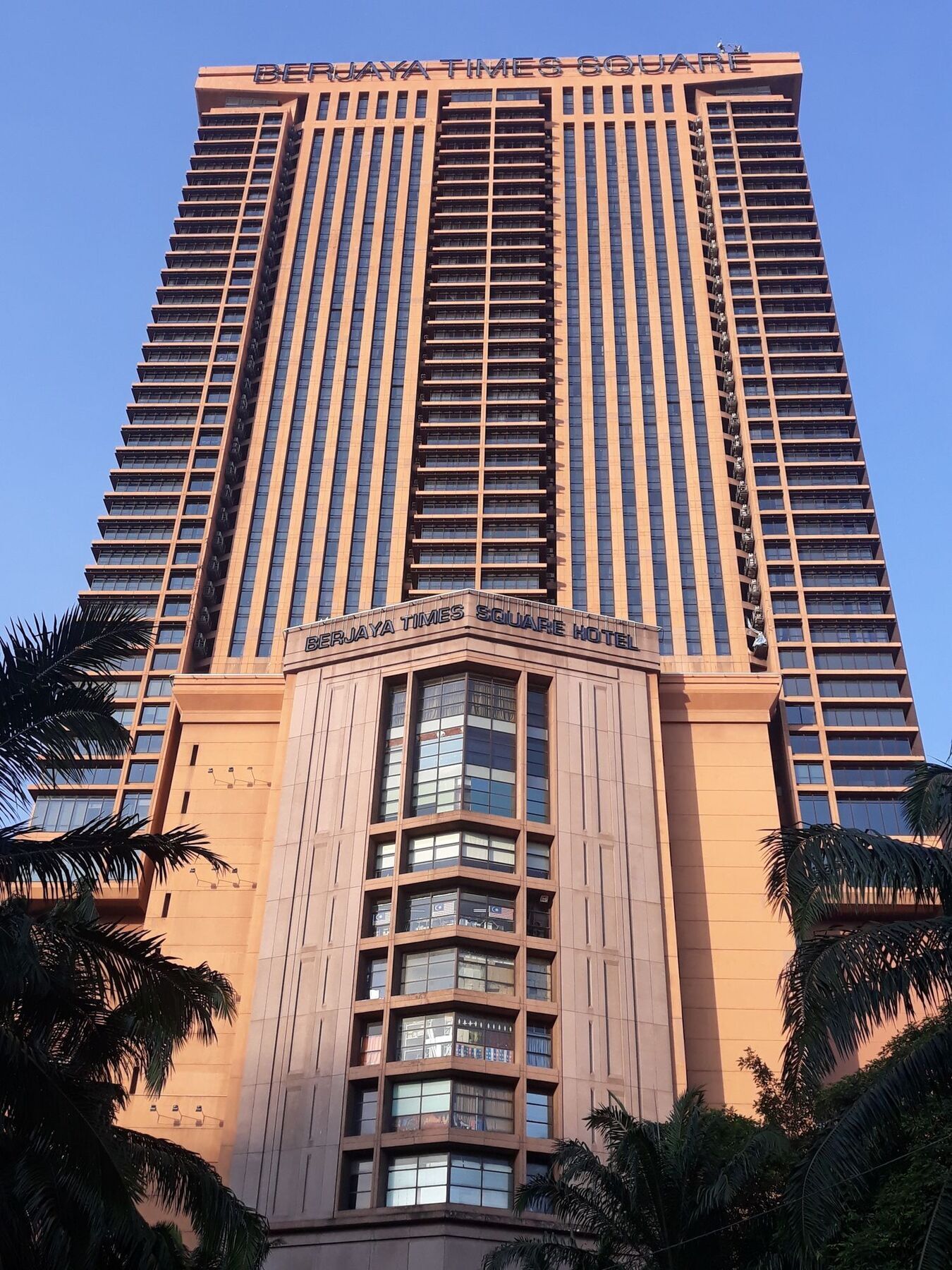 Alpha Service At Berjaya Times Square Kl 3*